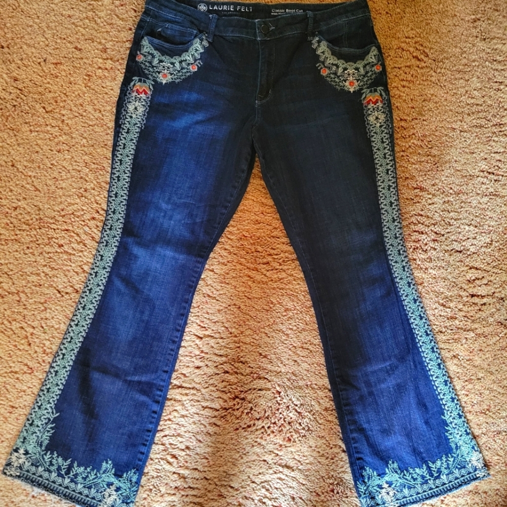 Laurie Felt Floral Embroidery Jeans